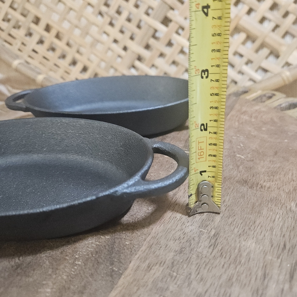 SET OF 2 PIONEER WOMAN MINI CAST IRON OVAL AU GRATIN SINGLE SERVE BAKING DISH - Picture 13 of 14